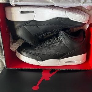 Air Jordan Retro 3s | Mens 10